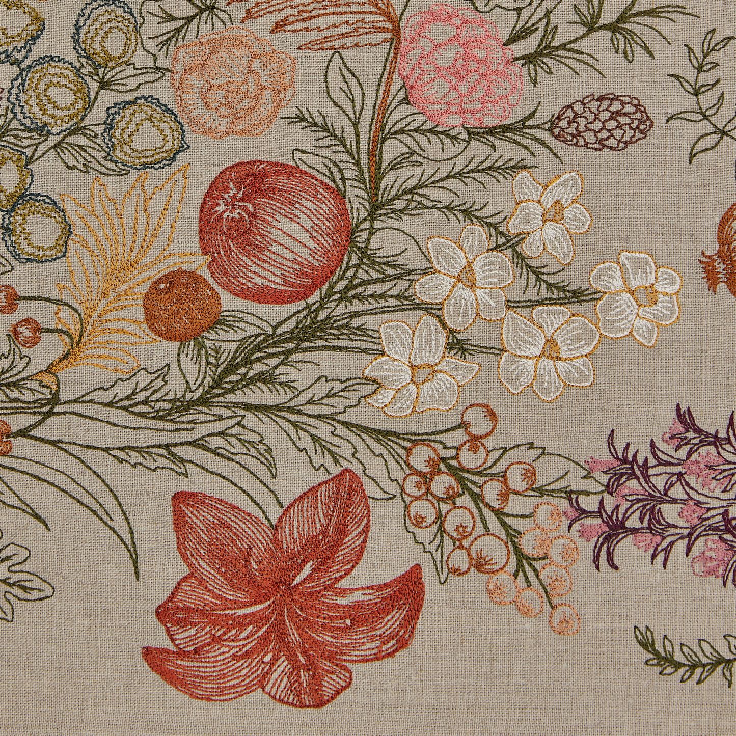 Winter Vine Table Runner