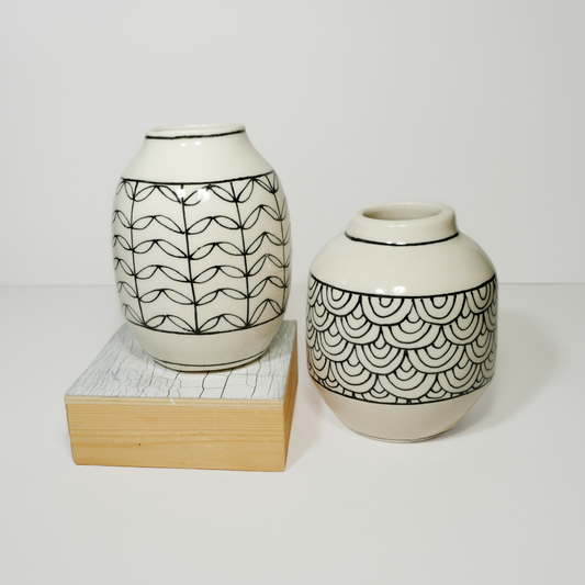 Small Pattern Vases