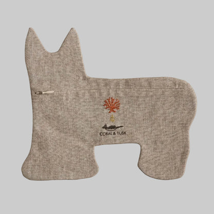 Coral and Tusk's Orange Kitty pouch featuring an orange-striped tabby embroidered on 100% linen.