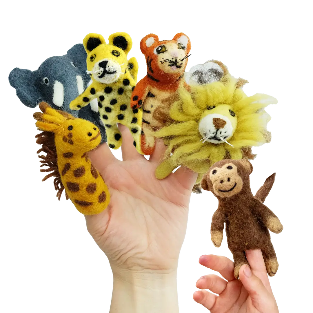 The Winding Road‘s wool-felted jungle-themed finger puppets