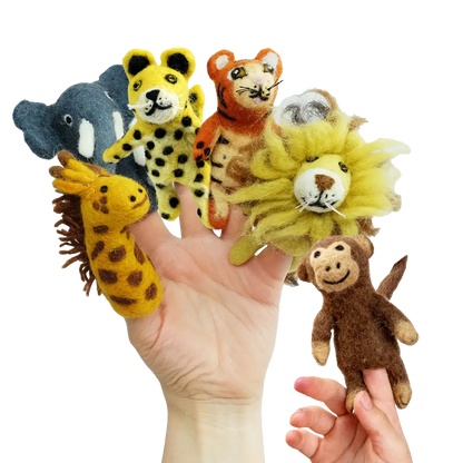 The Winding Road‘s wool-felted jungle-themed finger puppets