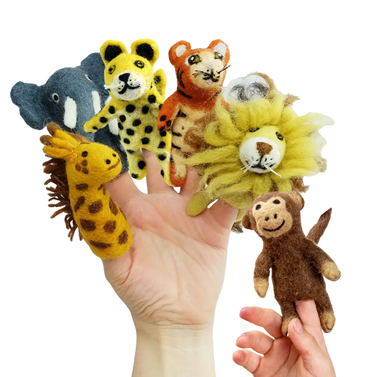 The Winding Road‘s wool-felted jungle-themed finger puppets