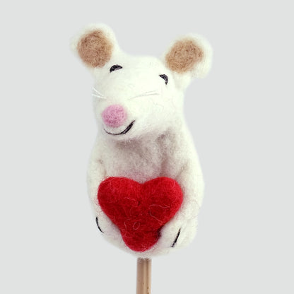 The Winding Road’s wool-felted mouse finger puppet holding a heart, fair trade
